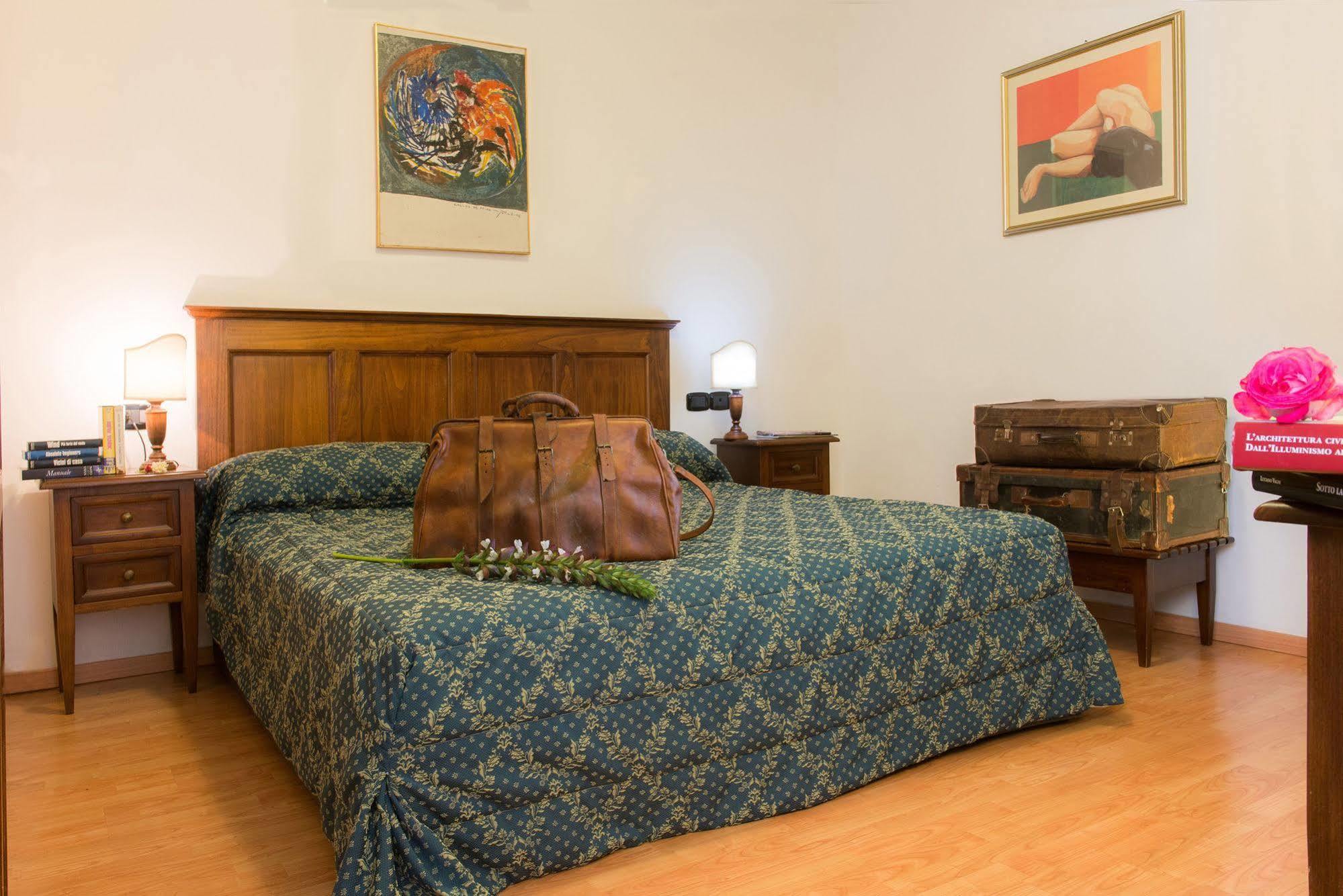 Hotel Le Rocce Magione Ngoại thất bức ảnh