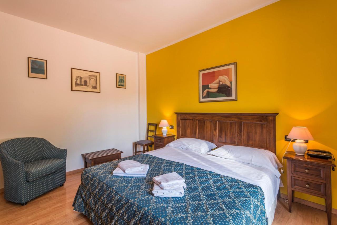 Hotel Le Rocce Magione Ngoại thất bức ảnh