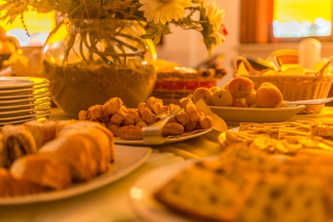 Hotel Le Rocce Magione Ngoại thất bức ảnh